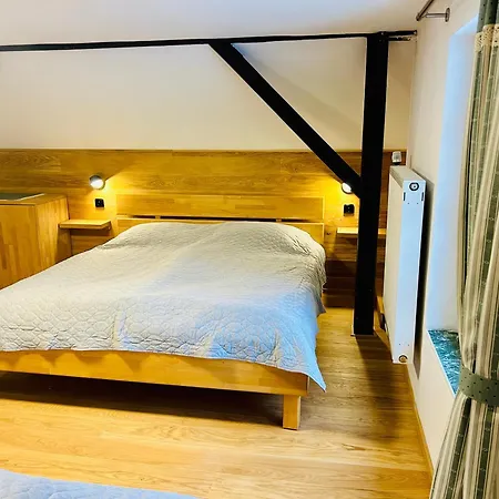 Paprsek - V Medvedi Rokli - Baerengraben Chalet Male Vrbno